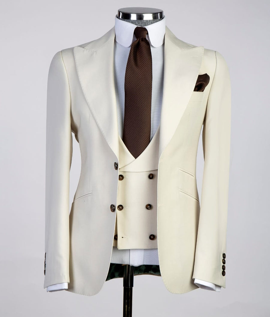 White creame 3P suit