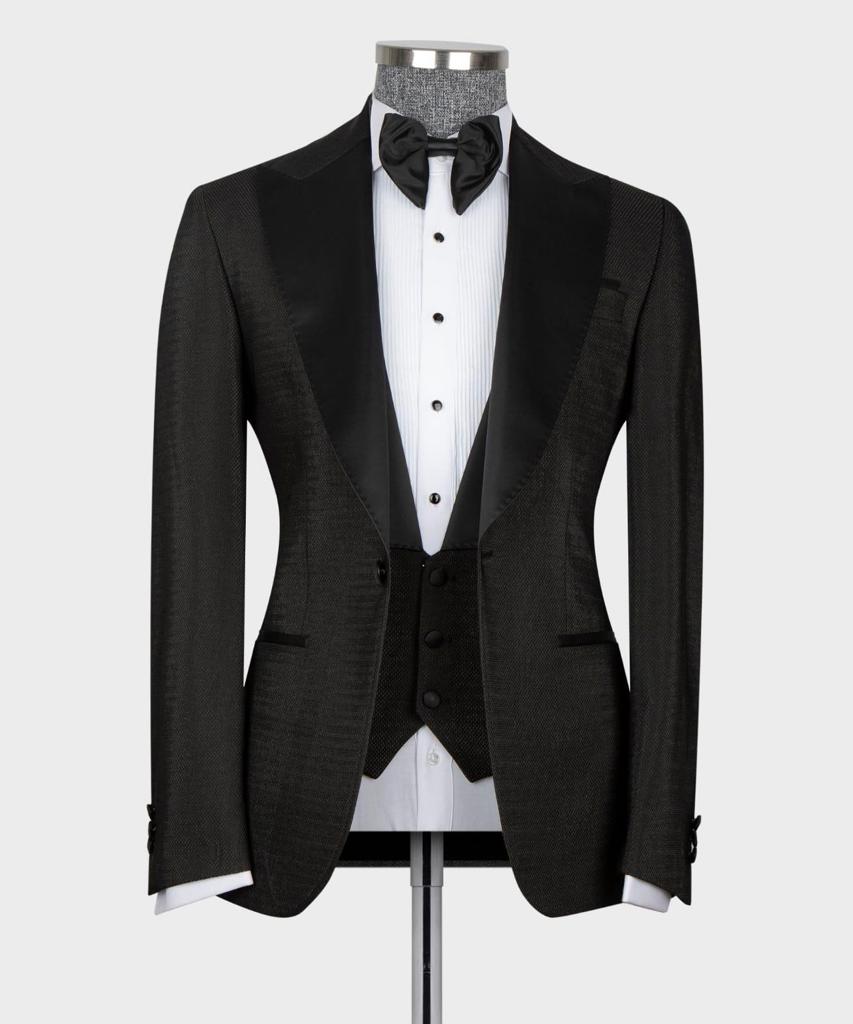 Exclusive Scrench Skin 3P Tuxedo